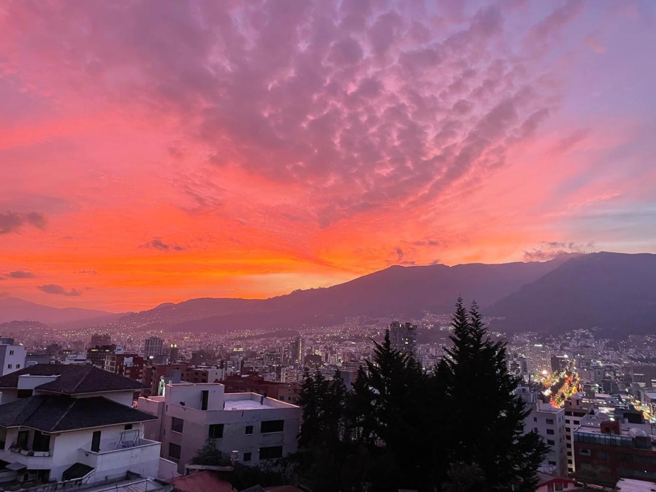 St. Gallen Haus Quito Eksteriør bilde